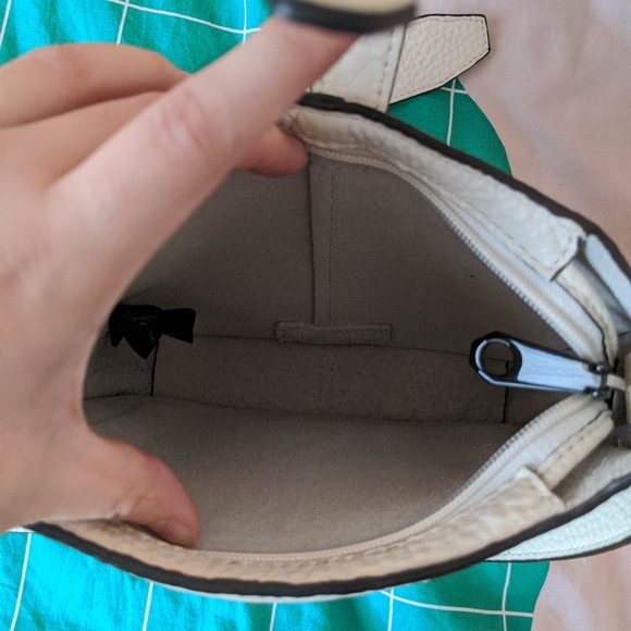 Rebecca minkoff white feed back - Picture 3 of 4